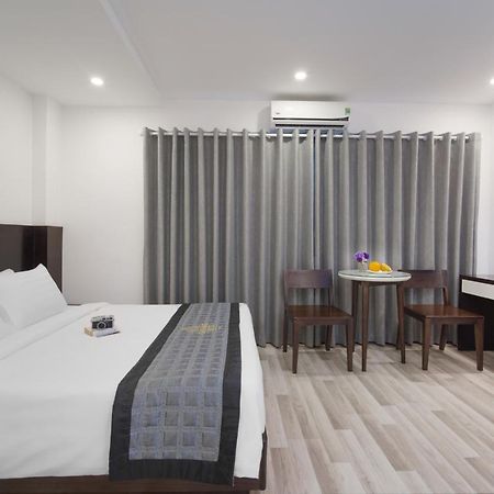 Aoa Danang Beach Hotel Экстерьер фото